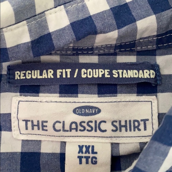 Old Navy Slim Fit classic long sleeve button up - Picture 2 of 2